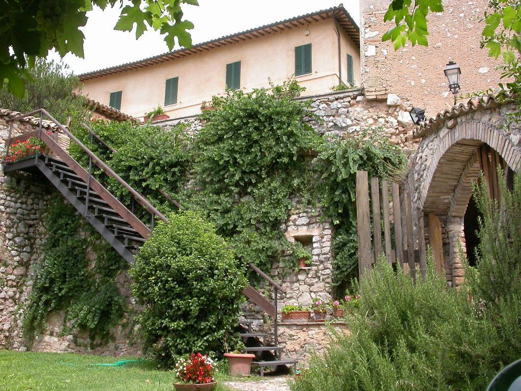 Agriturismo I Mandorli Trevi Exterior foto